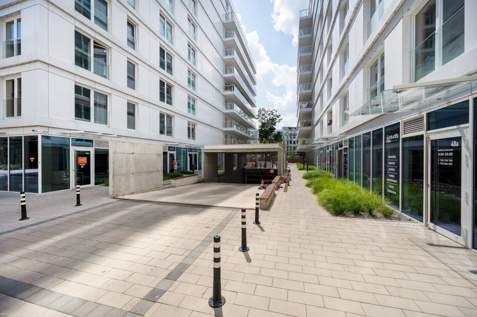 Elegant Apartment With Balcony By The Oder River In Wroclaw By Renters Prestige 외부 사진