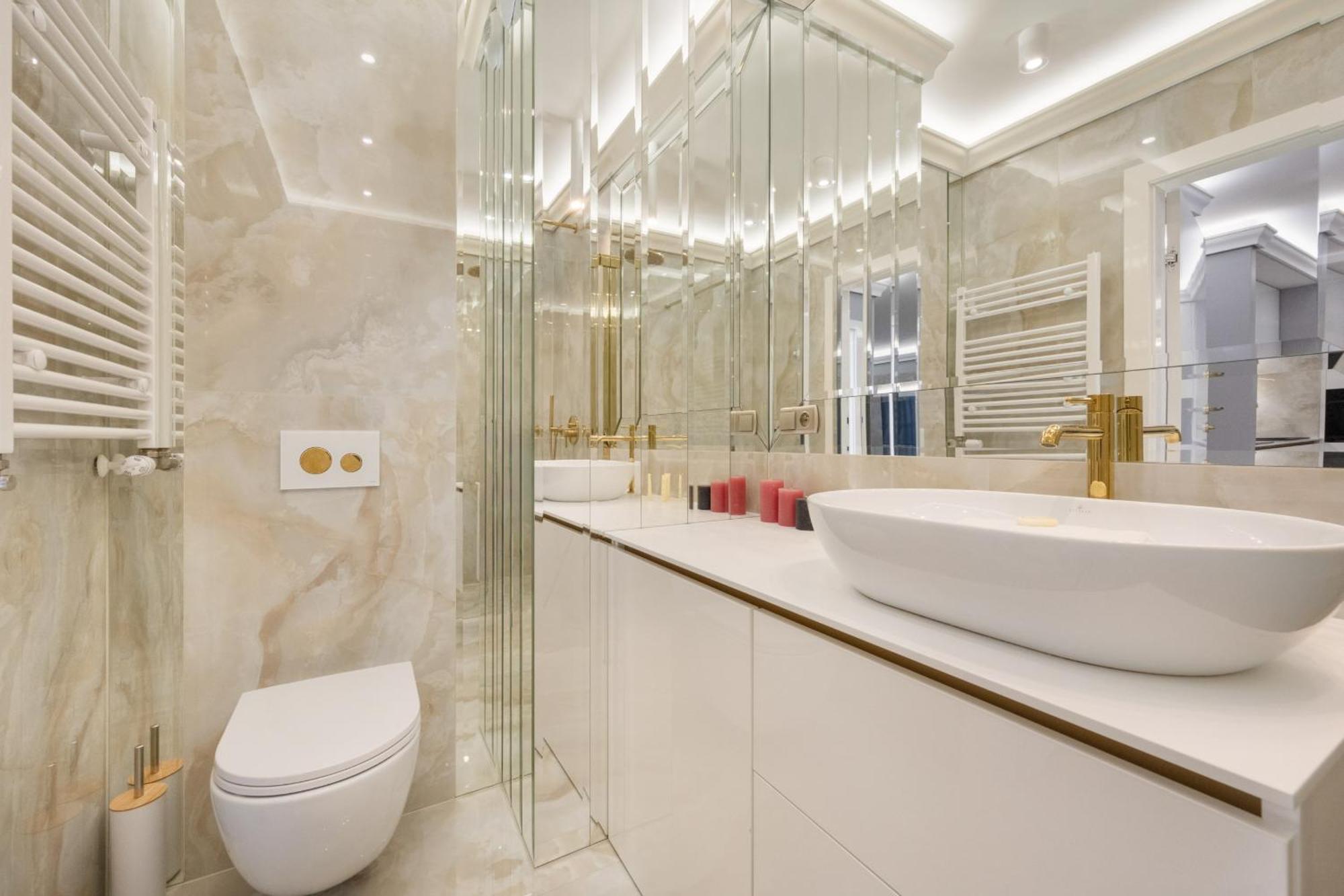 Elegant Apartment With Balcony By The Oder River In Wroclaw By Renters Prestige 외부 사진